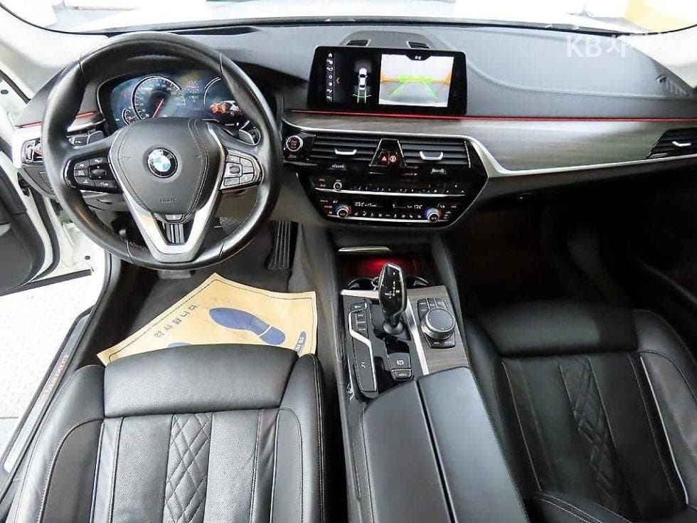 BMW 올New5 Series (G30)530i Luxury Plus - 7