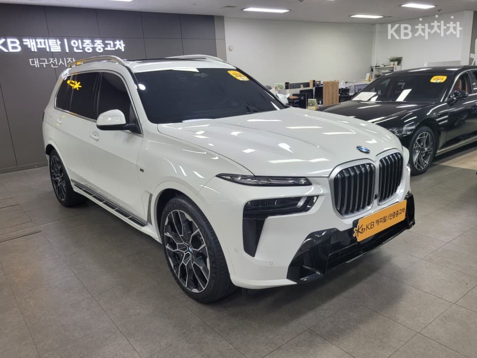 BMW X7(G07)xDrive 40i M Sport - 3