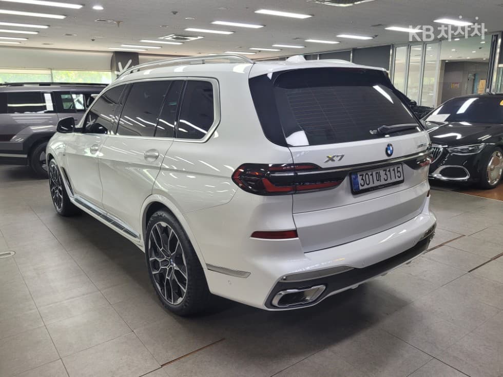 BMW X7(G07)xDrive 40i M Sport - 5