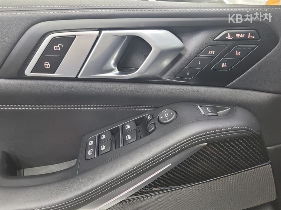 BMW X7(G07)xDrive 40i M Sport - 7