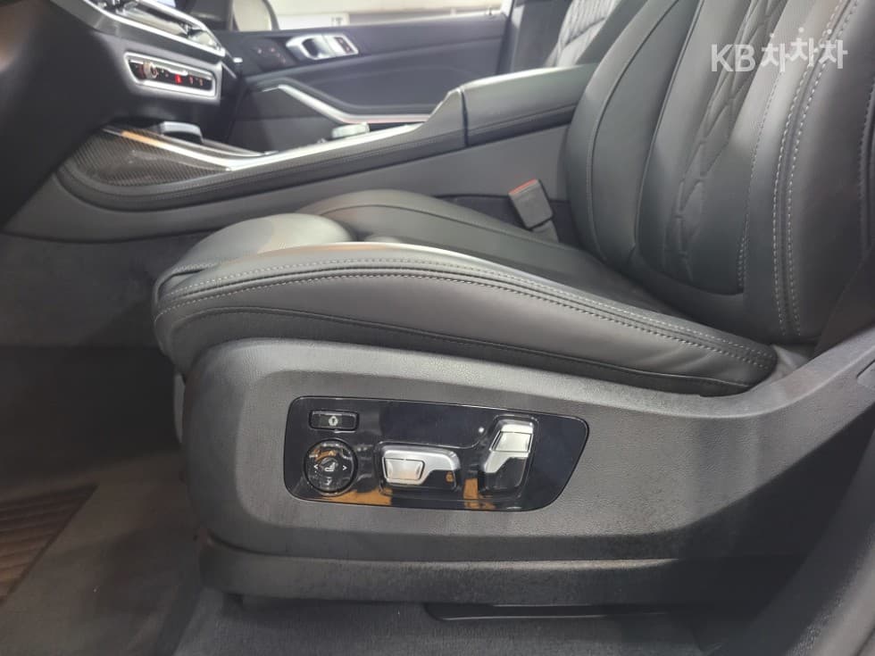 BMW X7(G07)xDrive 40i M Sport - 20