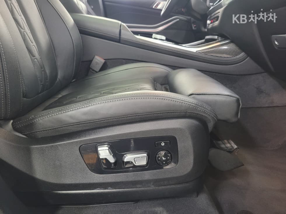 BMW X7(G07)xDrive 40i M Sport - 24