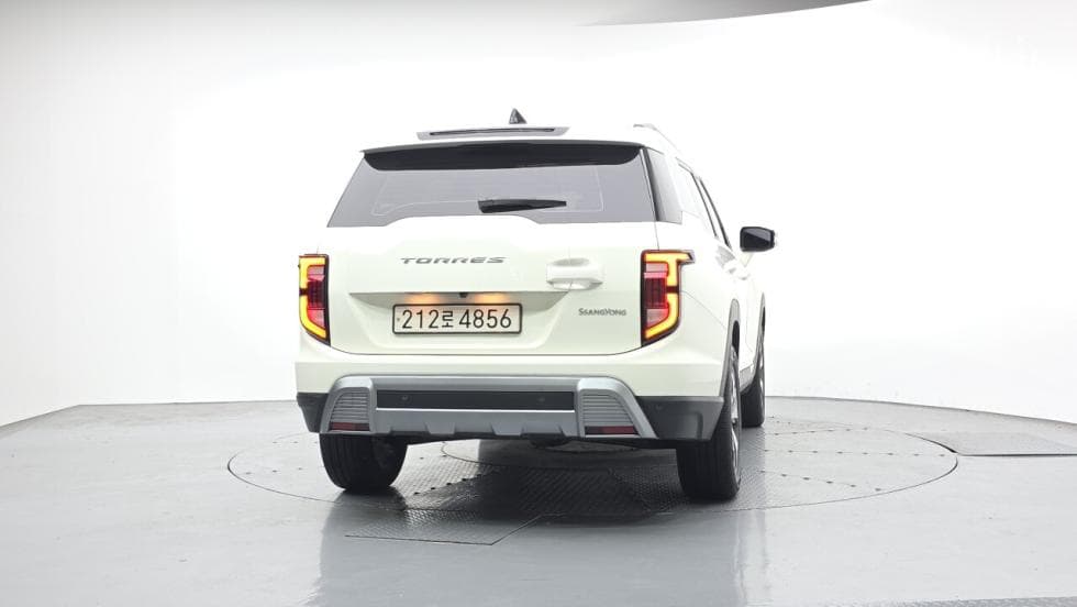 КейДжи Мобилити 토레스(J100)1.5 GDI Турбо T5 - 4