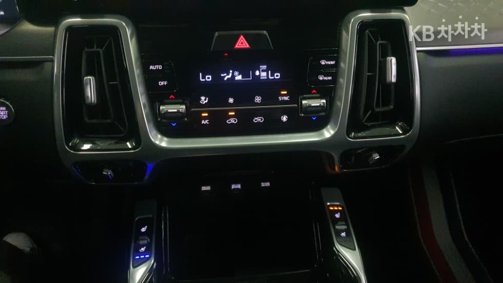 Киа Sorento 4-то поколение2.2 Дизел 4x4 Signature Gravity - 19
