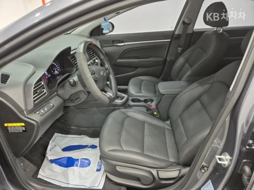 Хюндай The New (фейслифт) Avante (Elantra) ADSmartstream G1.6 Стил - 10