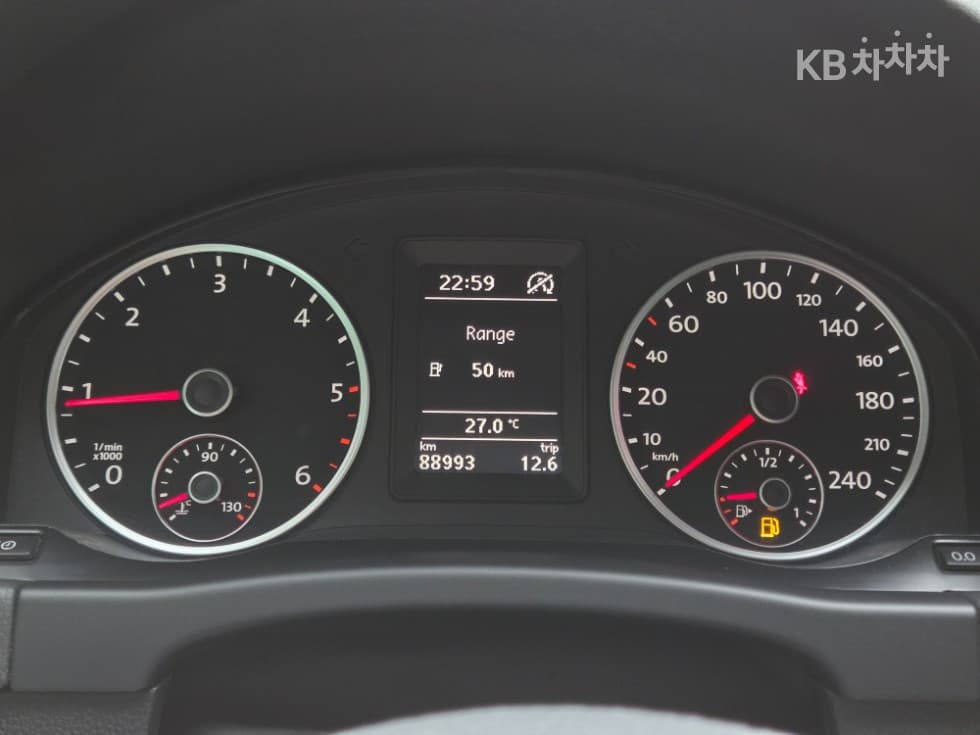 Volkswagen Нов Tiguan2.0 Турбо Дизел Инжекция 컴포트 5N - 6