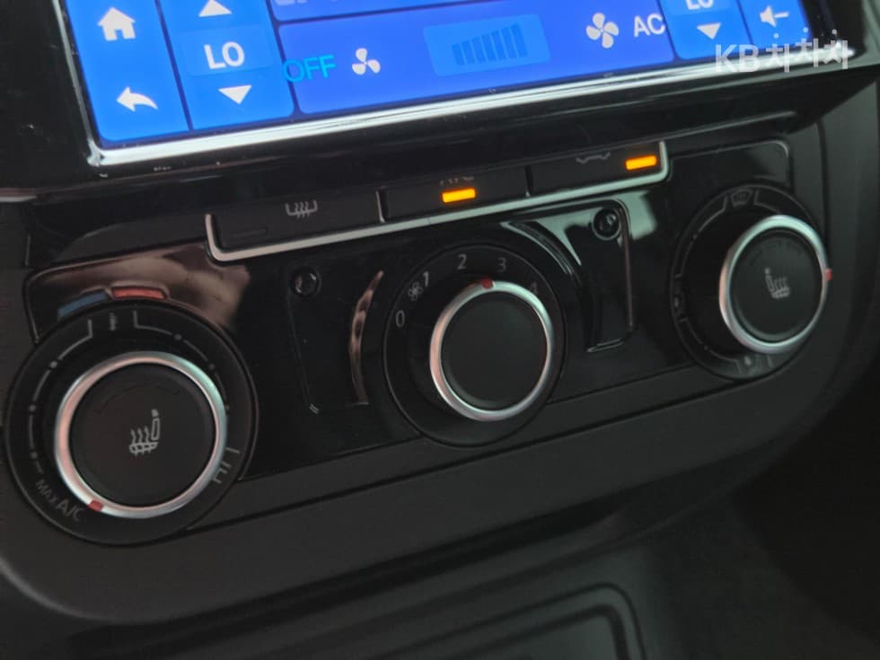 Volkswagen Нов Tiguan2.0 Турбо Дизел Инжекция 컴포트 5N - 12