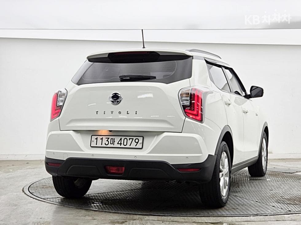 КейДжи Мобилити Very New (фацелит/обновяване) ТиволиБензин V3 2WD Стандартен - 2