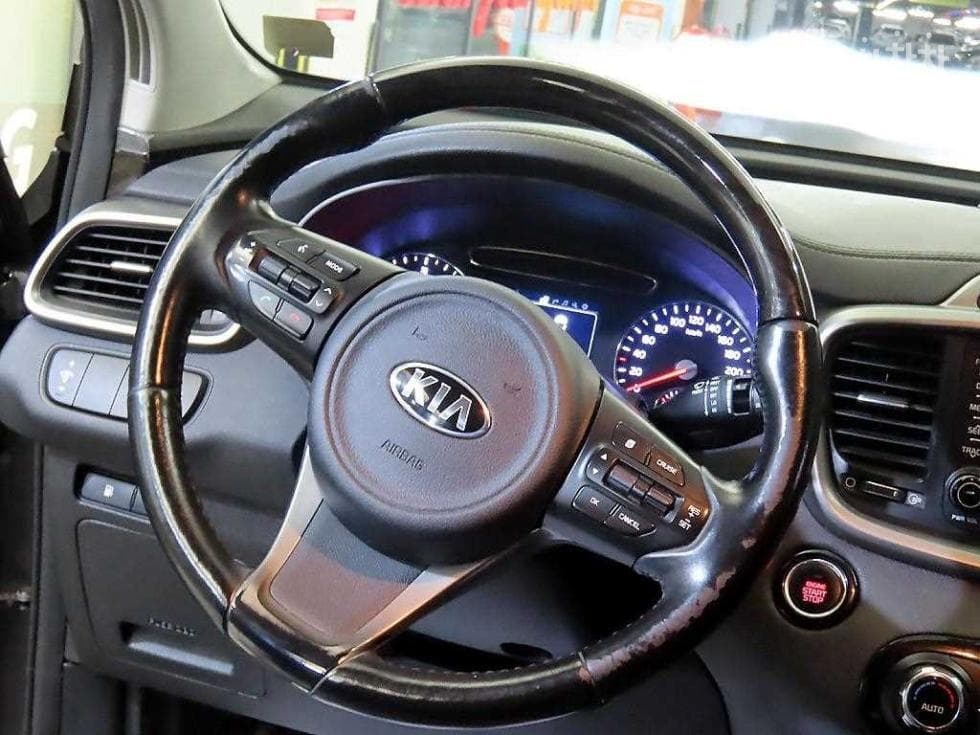Киа All NewSorentoДизел 2.0 2WD Престиж - 8