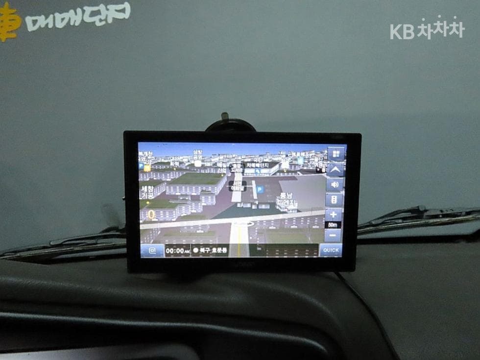 Hyundai Porter 2Extra Long Super Cab CRDi Smart - 10