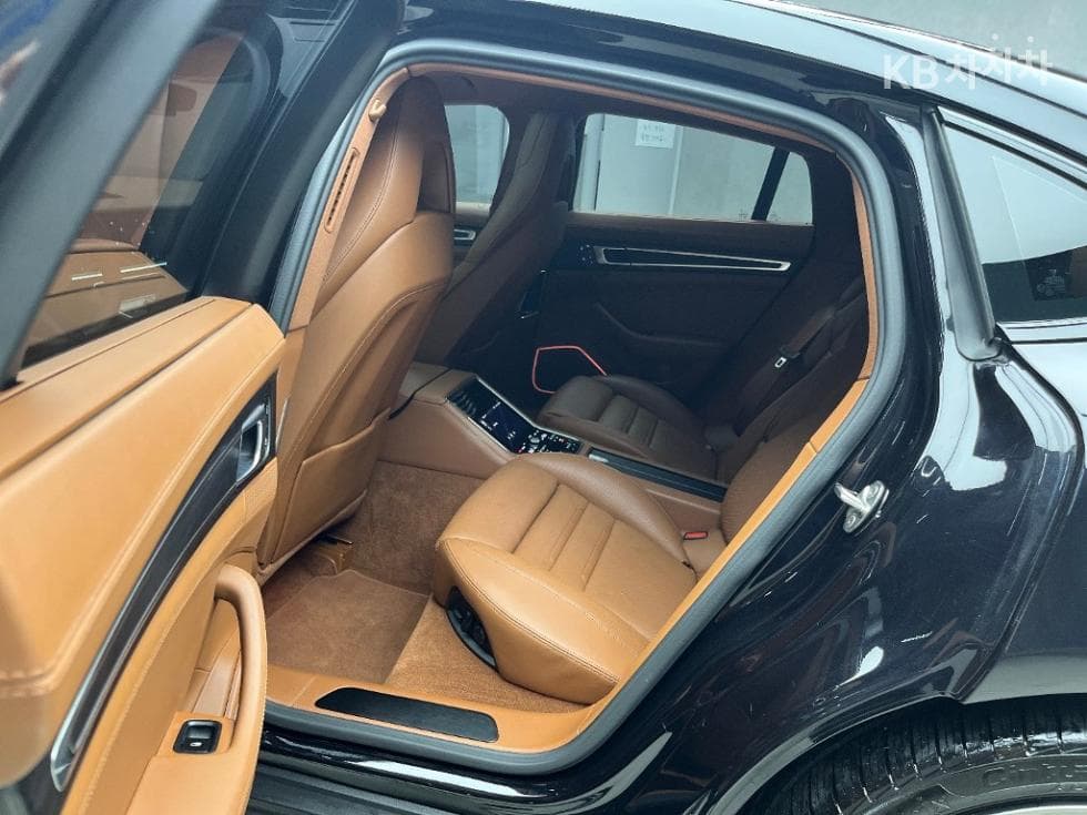 Porsche 파나메라 (971)2.9 4 Platinum Edition - 6