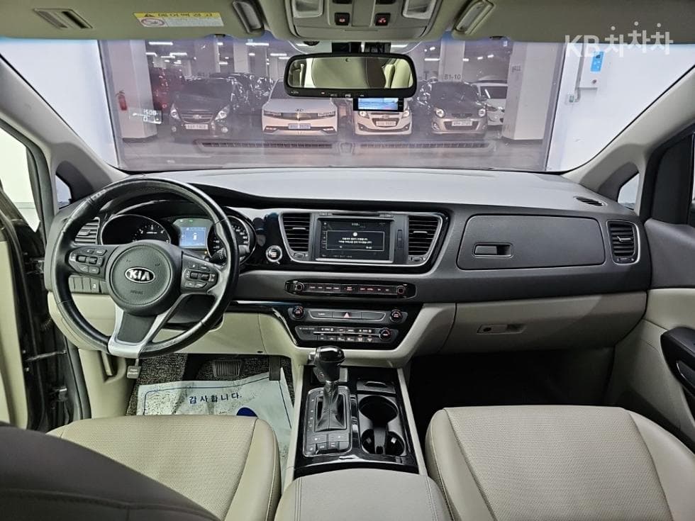 Киа All New Канивал9-местен 2.2 Дизел Престиж - 7