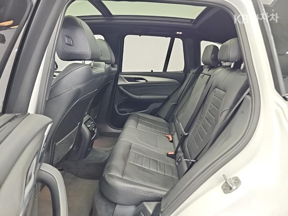 BMW X3 (G01)xDrive 20d M Sport - 12