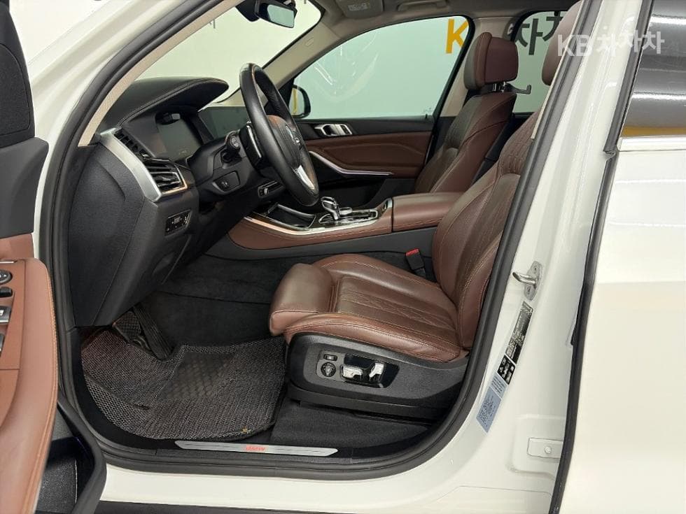 BMW X5 (G05)xDrive 40i xLine - 11