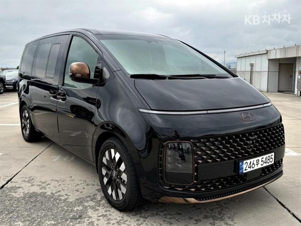 Hyundai Staria Lounge2.2 Lounge 9 Inspiration - 5