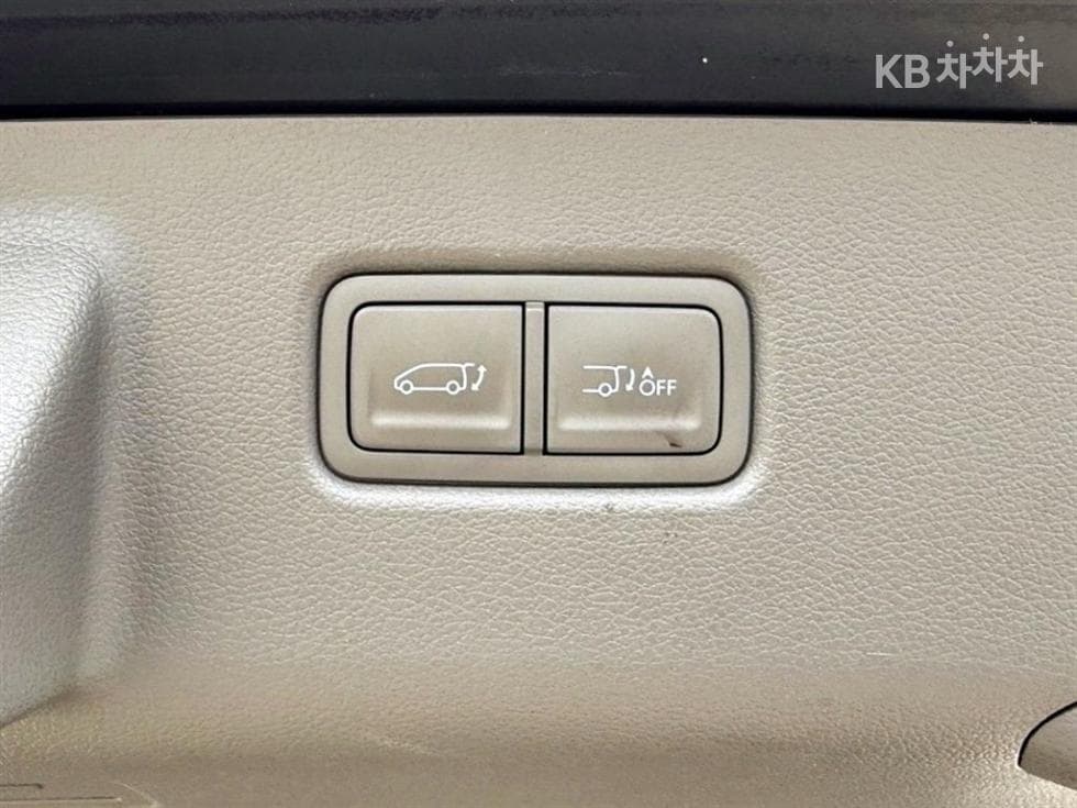 Hyundai Staria Lounge2.2 Lounge 9 Inspiration - 18