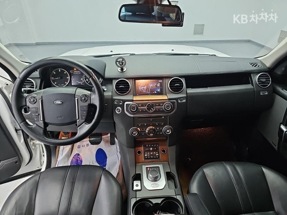 Land Rover 디스커버리43.0 SDV6 SE - 7
