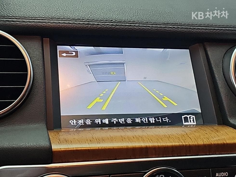 Land Rover 디스커버리43.0 SDV6 SE - 16