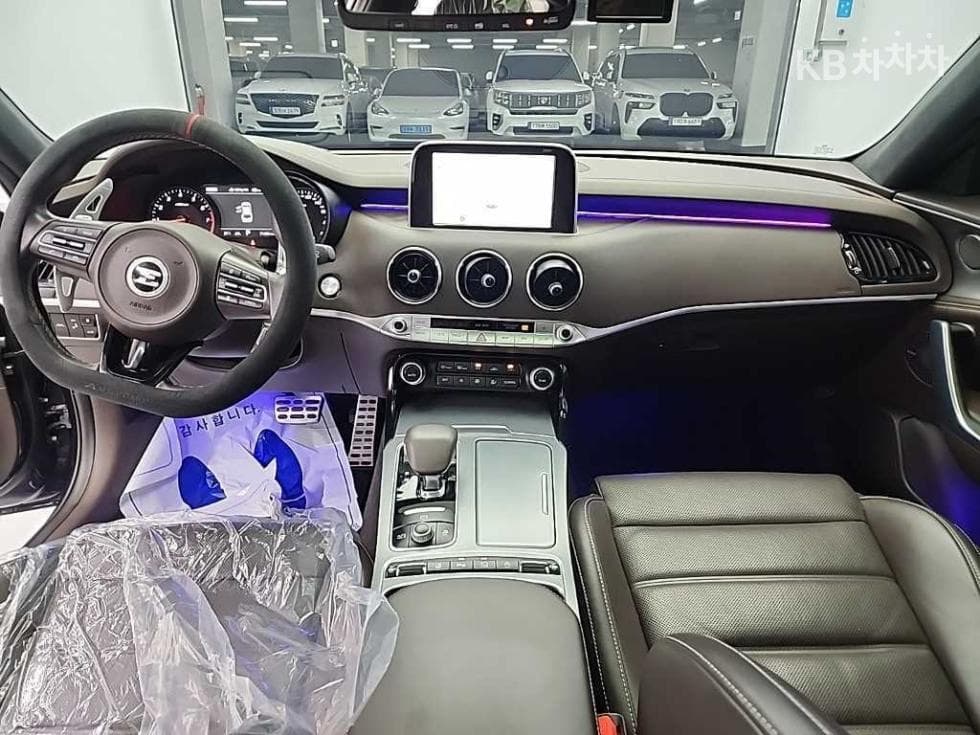Киа Stinger3.3 Турбо 4x4 GT - 7