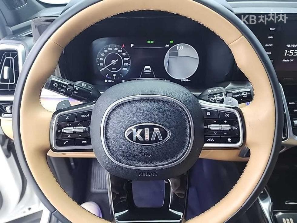 Киа Sorento 4-то поколение2.2 Дизел 4x4 Signature - 9