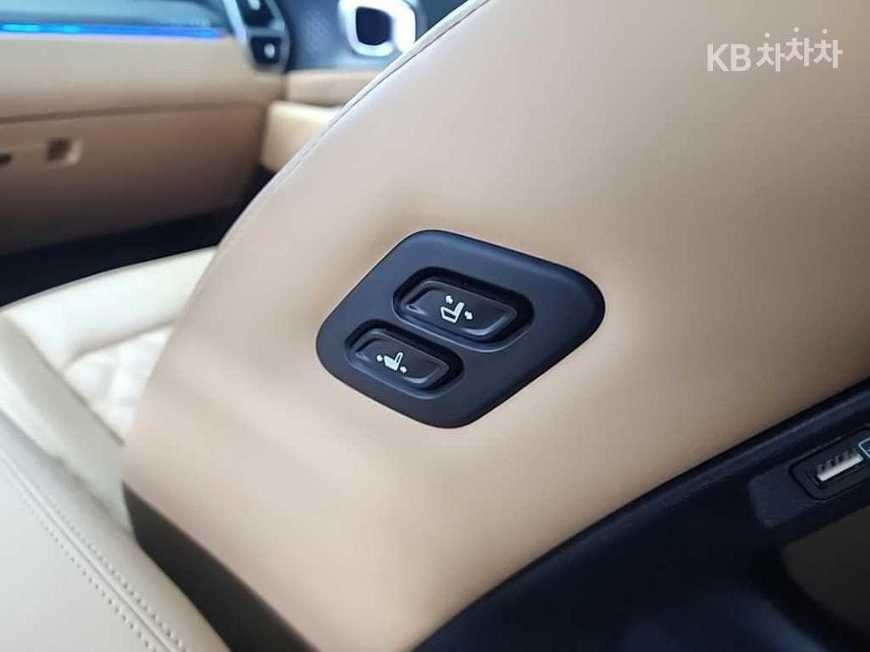 Киа Sorento 4-то поколение2.2 Дизел 4x4 Signature - 14