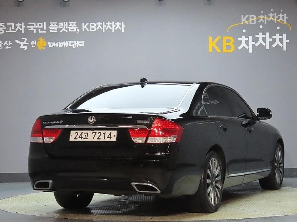 KG Mobility New체어맨WCW700 4TRONIC 5-seater Prestige - 2