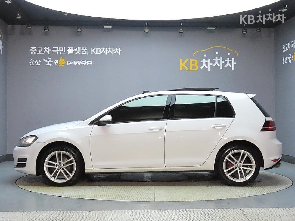 Volkswagen Golf2.0 Turbo Diesel Injection MK7 - 5