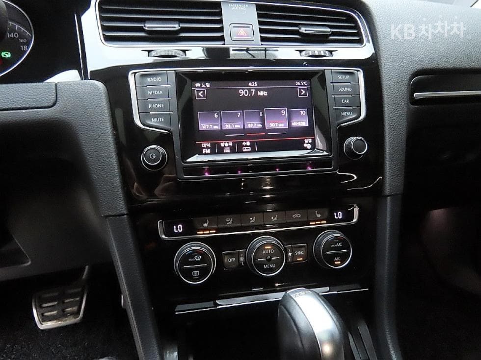 Volkswagen Golf2.0 Turbo Diesel Injection MK7 - 16