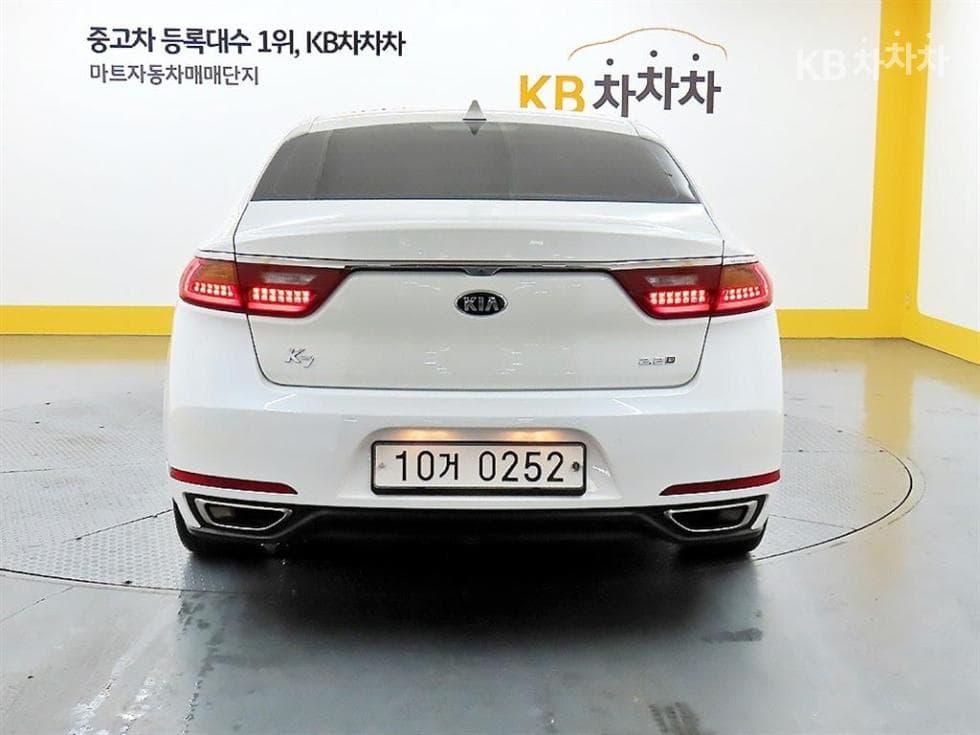 Kia All New K72.2 Diesel Prestige - 3