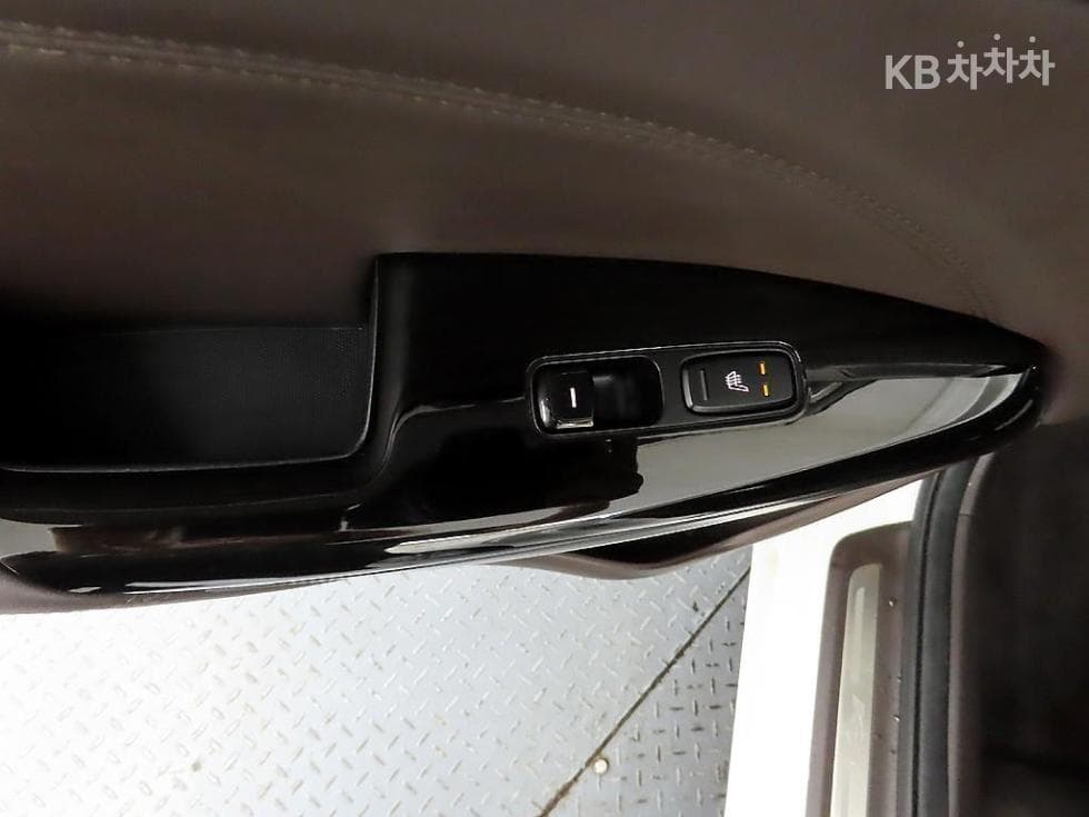 Kia All New K72.2 Diesel Prestige - 12