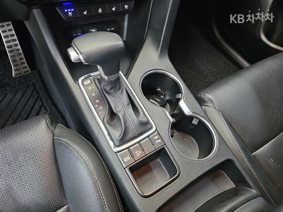 Киа Sportage 더 볼드2.0 Дизел 2WD Noblesse - 8