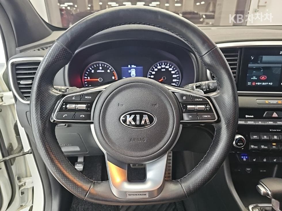 Киа Sportage 더 볼드2.0 Дизел 2WD Noblesse - 9