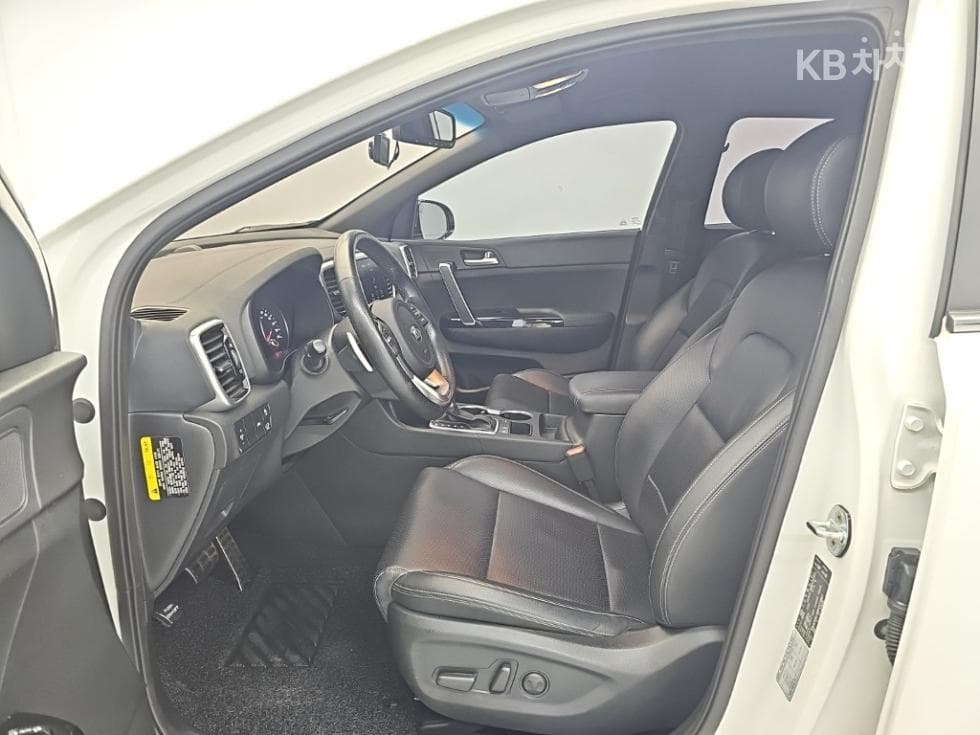 Киа Sportage 더 볼드2.0 Дизел 2WD Noblesse - 11