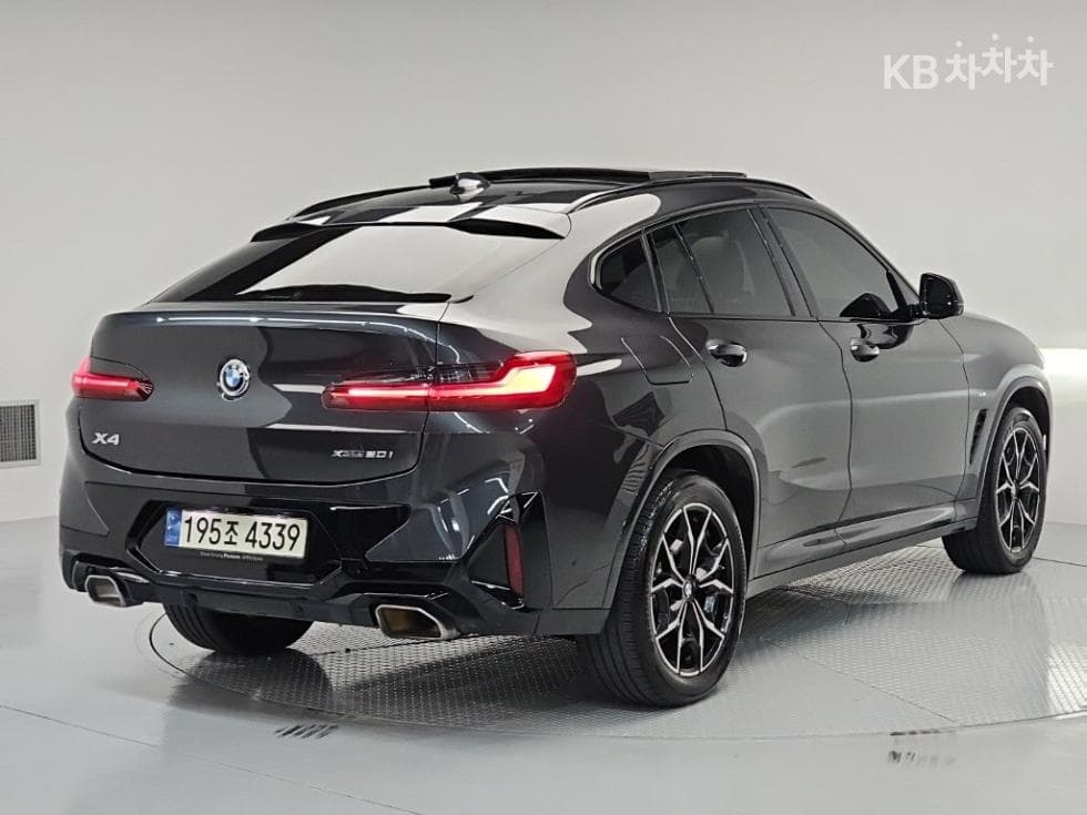 BMW New X4 (G02)xDrive 20i M Sport - 4