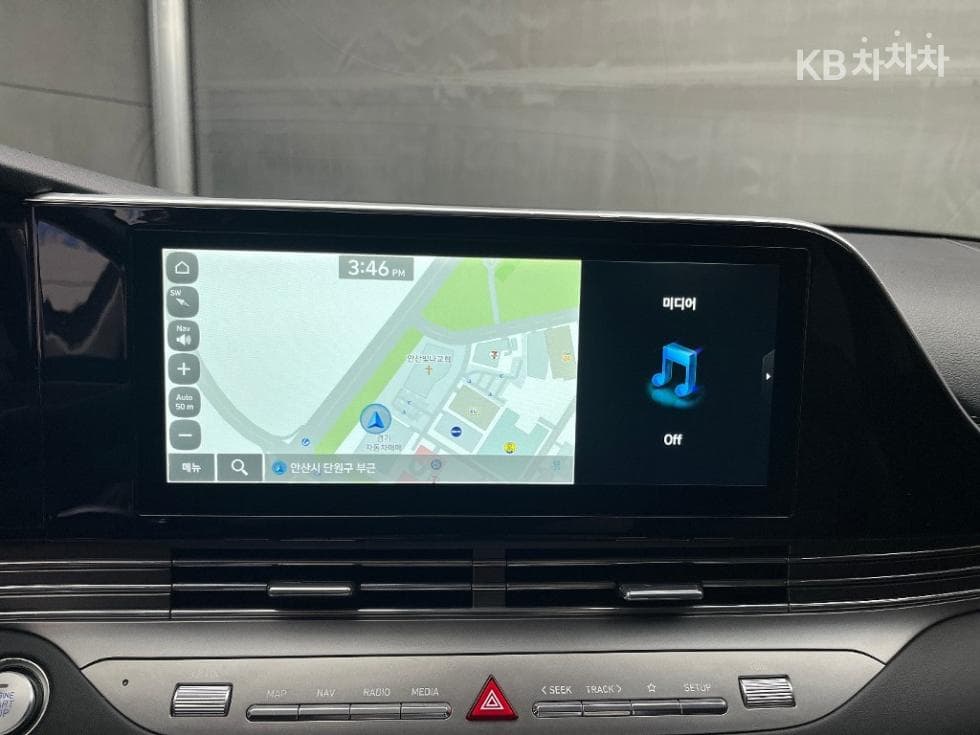 Хюндай The New (фейслифт) Grandeur (Azera)LPi 3.0 Рент-а-кар Premium - 13