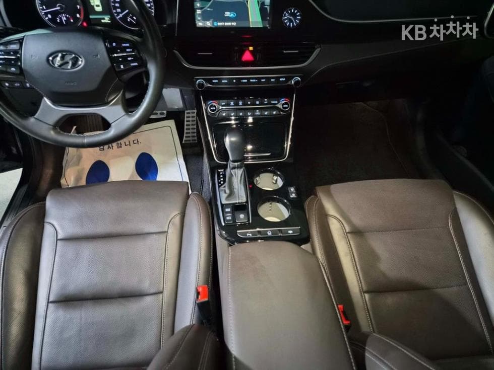 Хюндай Grandeur (Azera)IG3.0 Exclusive Специал (специален признак/издание) - 10