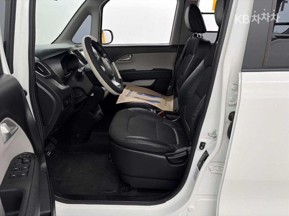 Kia The New (facelift) Ray (van) Van1.0 Gasoline Van 2-seater Standard - 11