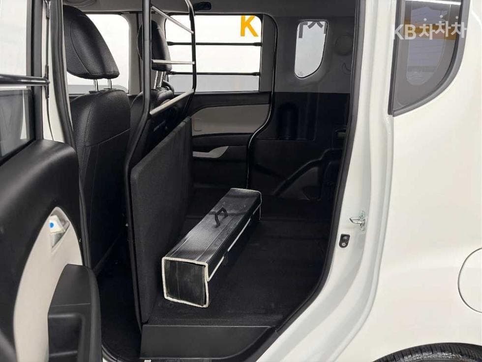 Kia The New (facelift) Ray (van) Van1.0 Gasoline Van 2-seater Standard - 12