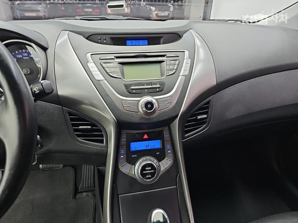 Хюндай Avante (Elantra)MDM16 GDI Смарт - 10