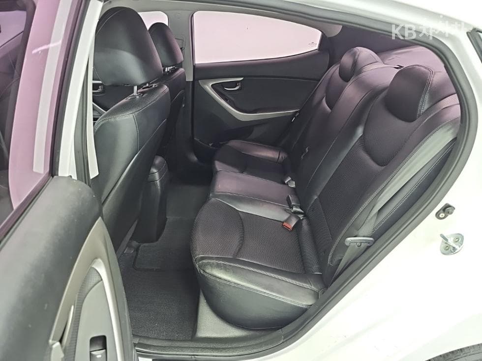 Хюндай Avante (Elantra)MDM16 GDI Смарт - 12