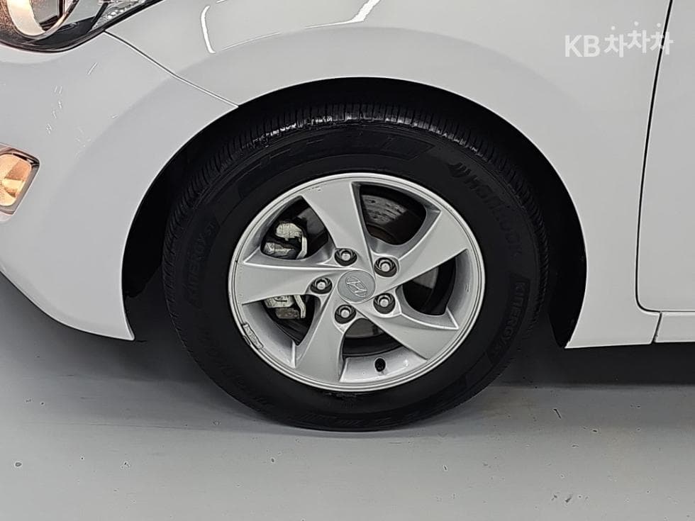 Хюндай Avante (Elantra)MDM16 GDI Смарт - 18