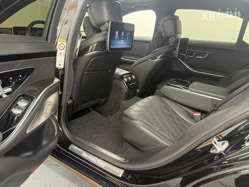 Mercedes-Benz S-Class W223S580L 4Matic Standard - 12