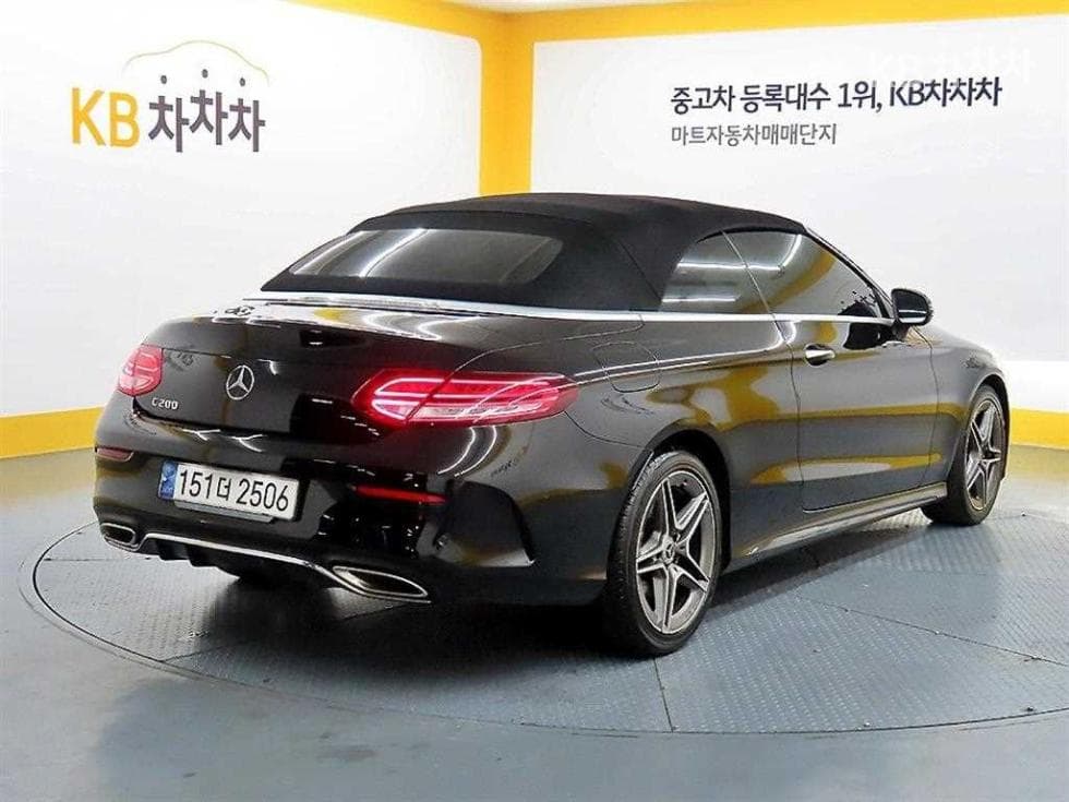 Mercedes-Benz The New (facelift) C-ClassC200 Cabriolet - 4