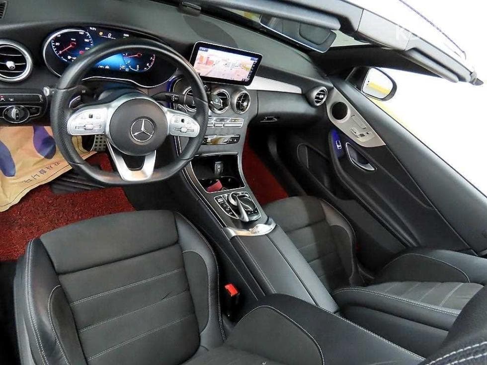 Mercedes-Benz The New (facelift) C-ClassC200 Cabriolet - 7