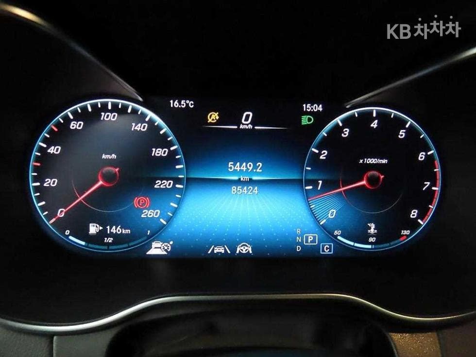 Mercedes-Benz The New (facelift) C-ClassC200 Cabriolet - 8