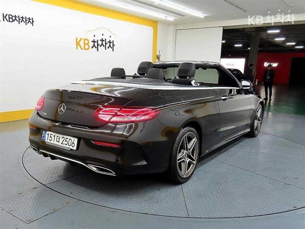 Mercedes-Benz The New (facelift) C-ClassC200 Cabriolet - 18