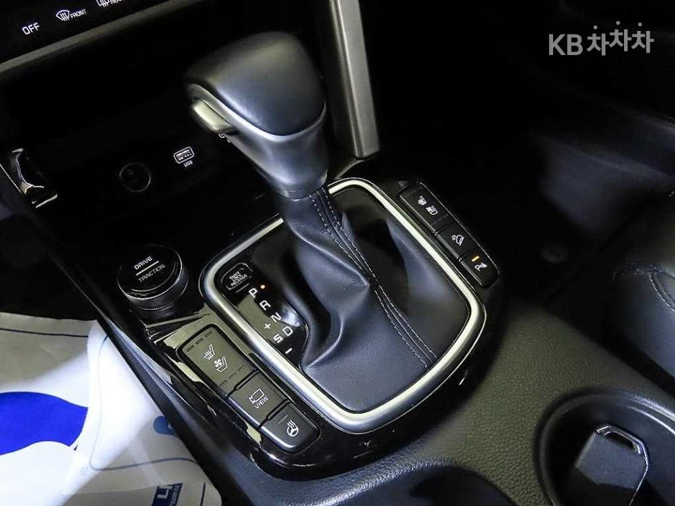 Киа Seltos1.6 Дизел 2WD Престиж - 12