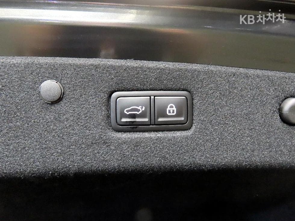 Kia K82.5L gasoline Signature - 16