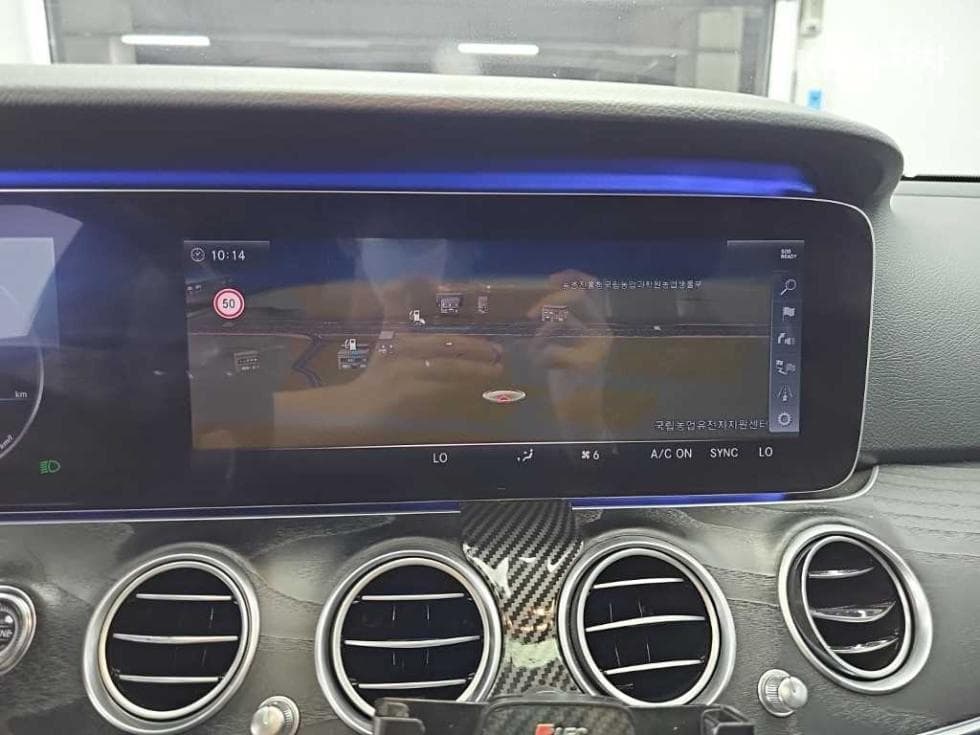 Mercedes-Benz E-Клас (W213)E300 4Matic Exclusive - 15