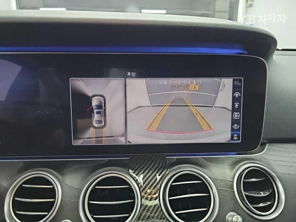 Mercedes-Benz E-Клас (W213)E300 4Matic Exclusive - 16